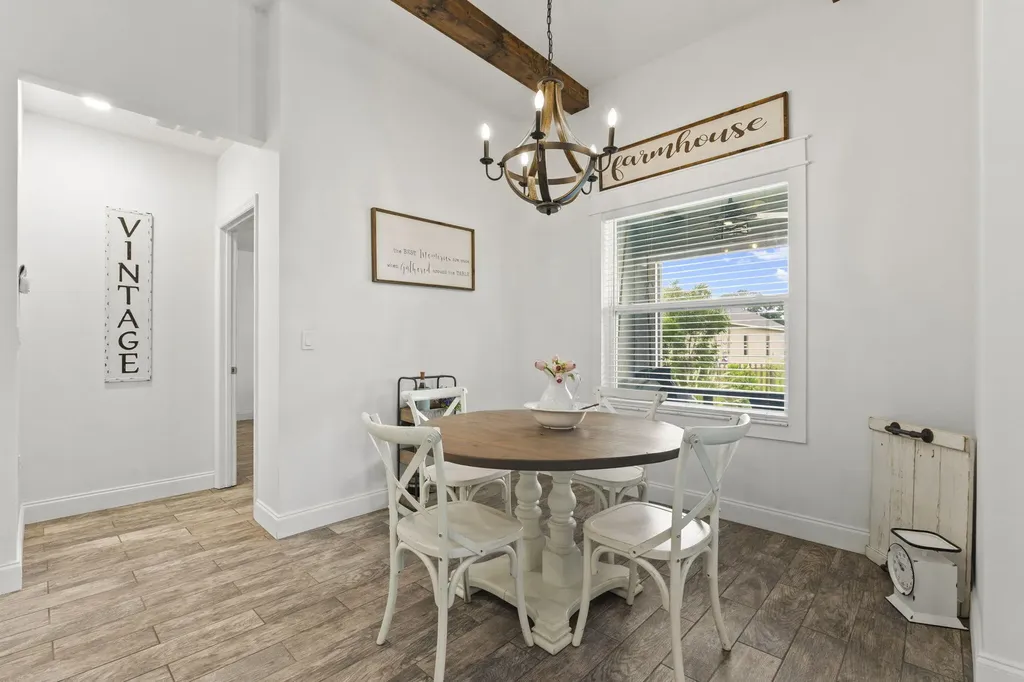 2141 SW Leafy Road Port St Lucie FL 34953