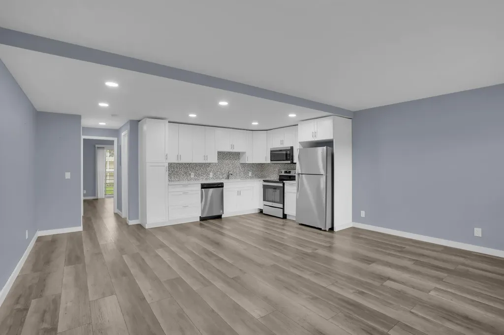 104 Mansfield C Drive Boca Raton FL 33434