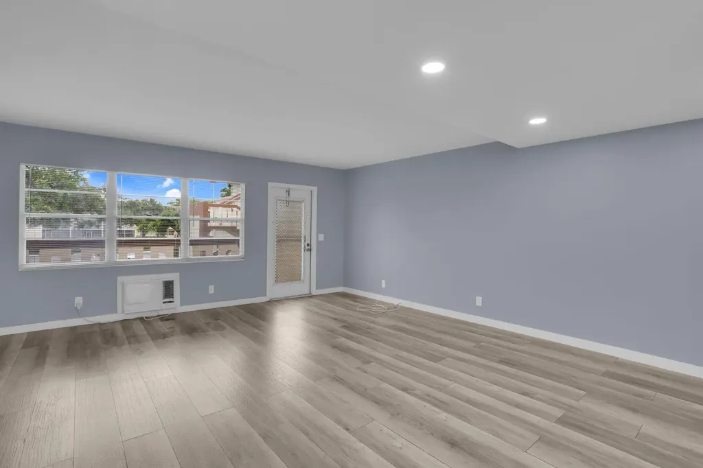 104 Mansfield C Drive Boca Raton FL 33434