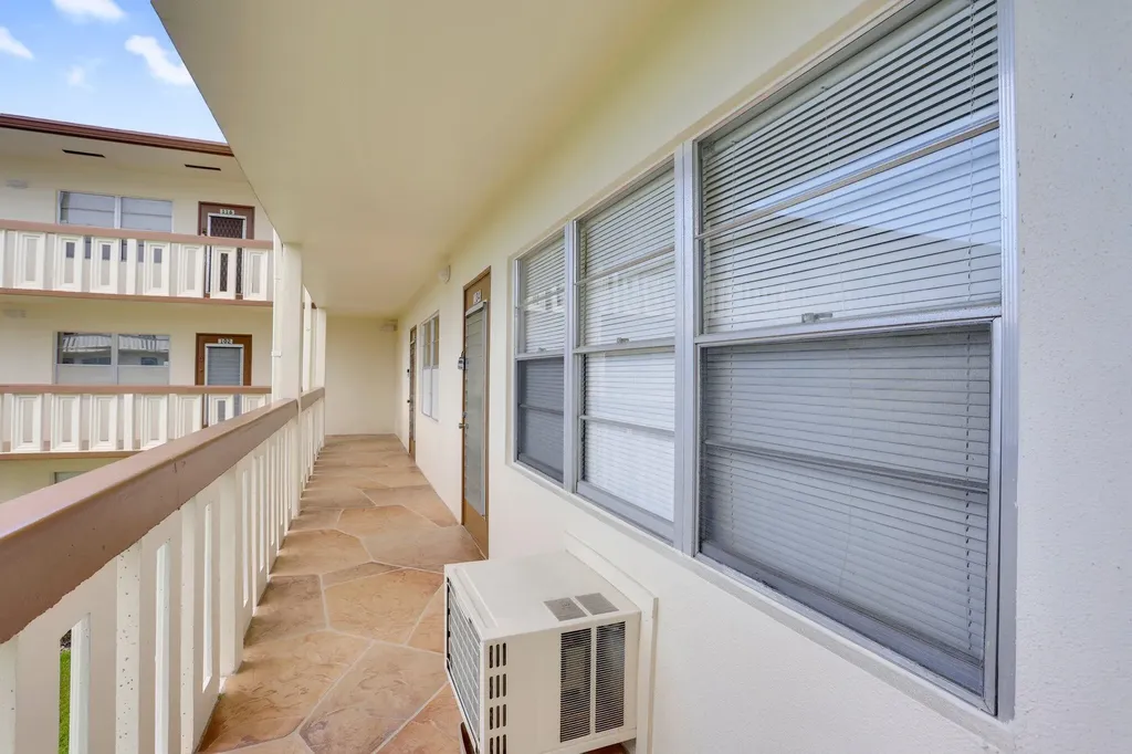 104 Mansfield C Drive Boca Raton FL 33434