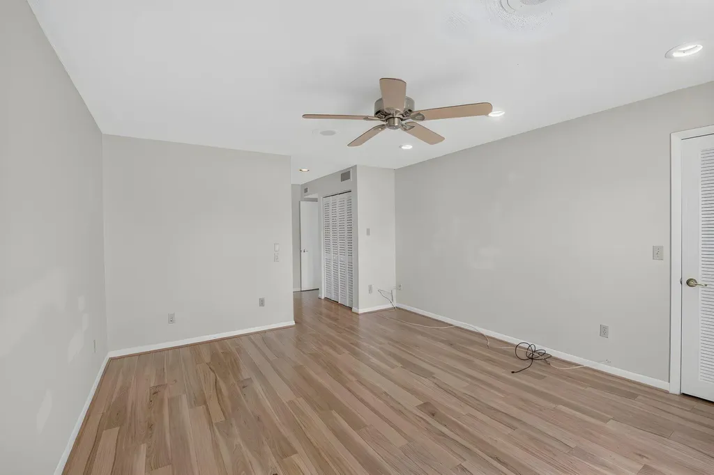 9264 Vista Del Lago Boca Raton FL 33428