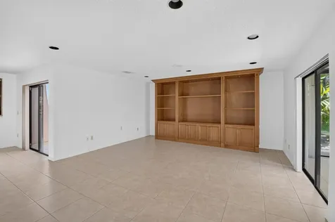 9264 Vista Del Lago Boca Raton FL 33428