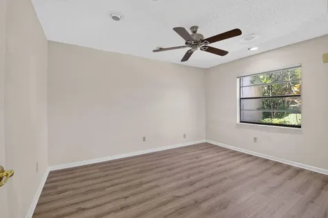 9264 Vista Del Lago Boca Raton FL 33428