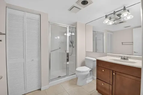 9264 Vista Del Lago Boca Raton FL 33428