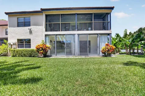9264 Vista Del Lago Boca Raton FL 33428