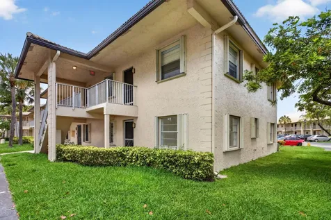 5561 Lakeside Drive Margate FL 33063