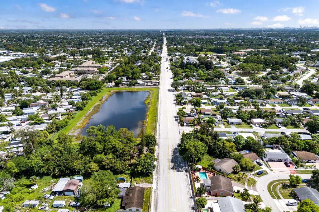 4401 S Haverhill Road Lake Worth FL 33463