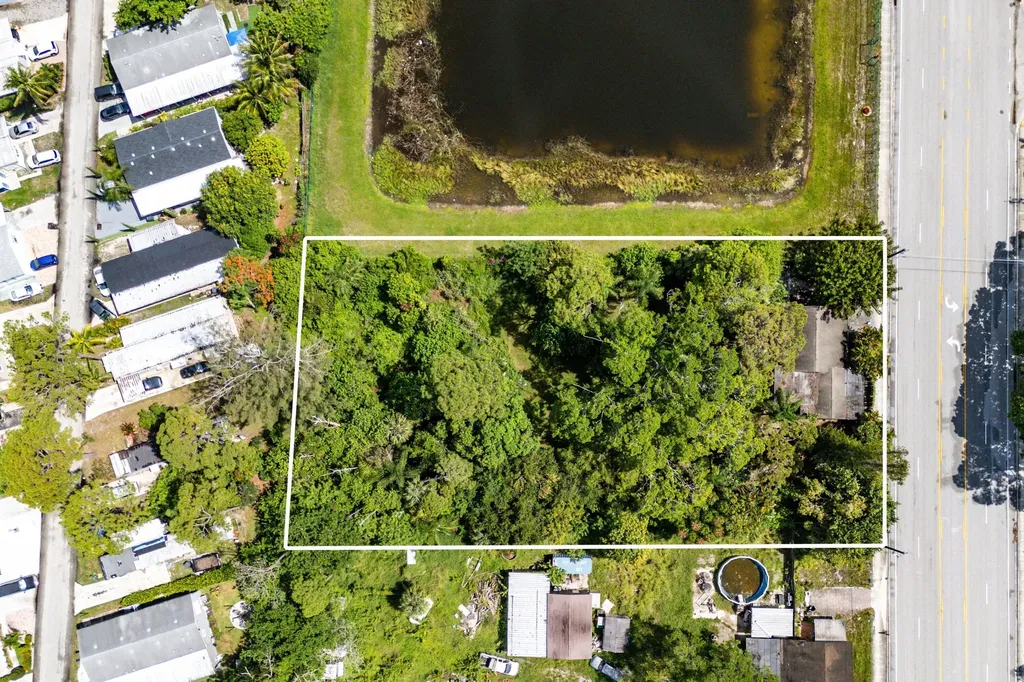 4401 S Haverhill Road Lake Worth FL 33463