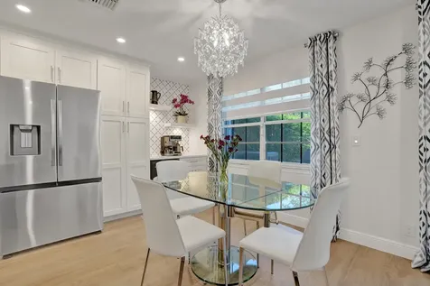 4921 Riverside Drive Coral Springs FL 33067