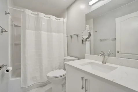 4921 Riverside Drive Coral Springs FL 33067