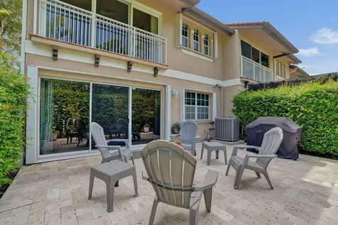 4921 Riverside Drive Coral Springs FL 33067