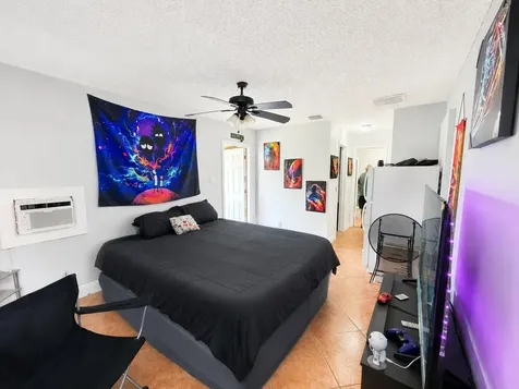5202 El Claro Circle West Palm Beach FL 33415