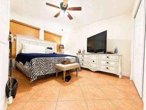 5202 El Claro Circle West Palm Beach FL 33415