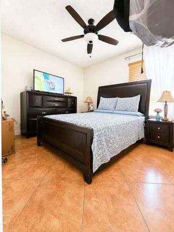5202 El Claro Circle West Palm Beach FL 33415