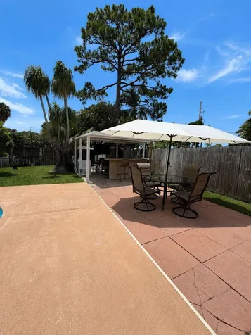 5202 El Claro Circle West Palm Beach FL 33415