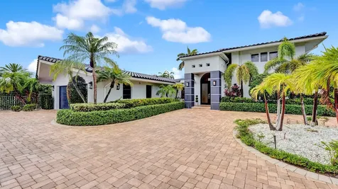 2593 SE 9th Street Pompano Beach FL 33062