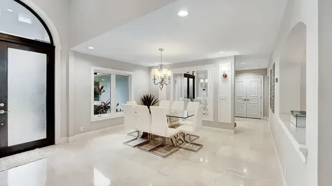 2593 SE 9th Street Pompano Beach FL 33062