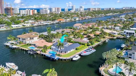 2593 SE 9th Street Pompano Beach FL 33062