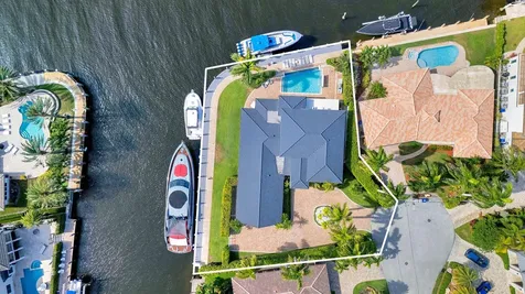 2593 SE 9th Street Pompano Beach FL 33062