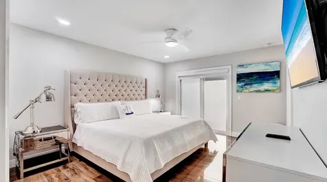 2593 SE 9th Street Pompano Beach FL 33062