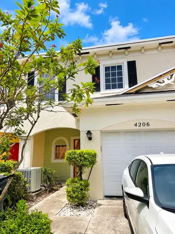 4206 Emerald Vista Lake Worth FL 33461