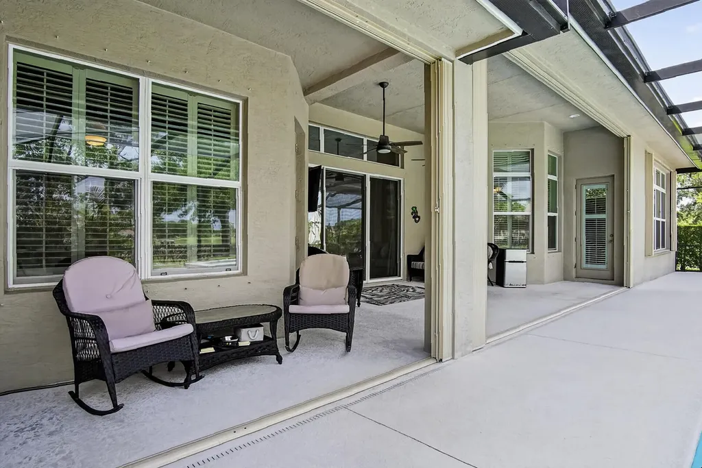 9431 Meadowood Drive Fort Pierce FL 34951