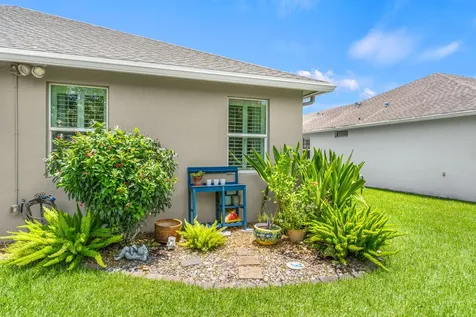 1573 Segovia Circle Vero Beach FL 32966