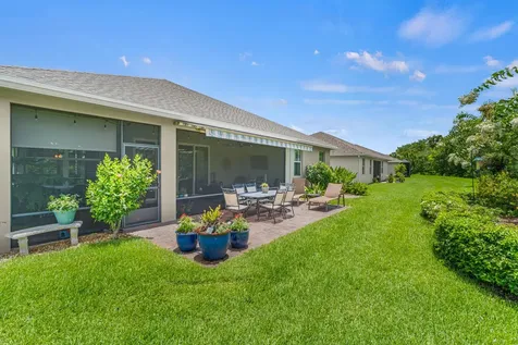 1573 Segovia Circle Vero Beach FL 32966