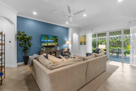 1573 Segovia Circle Vero Beach FL 32966