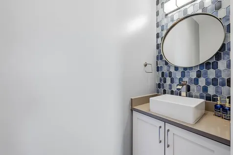 542 NE 7th Avenue Fort Lauderdale FL 33301