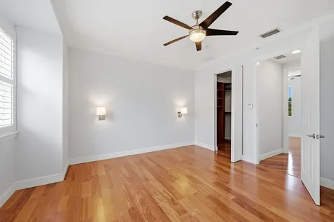 542 NE 7th Avenue Fort Lauderdale FL 33301