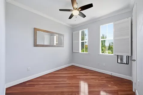 542 NE 7th Avenue Fort Lauderdale FL 33301