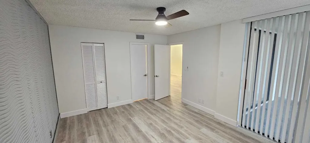 118 Lake Emerald Drive Oakland Park FL 33309