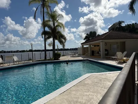 118 Lake Emerald Drive Oakland Park FL 33309
