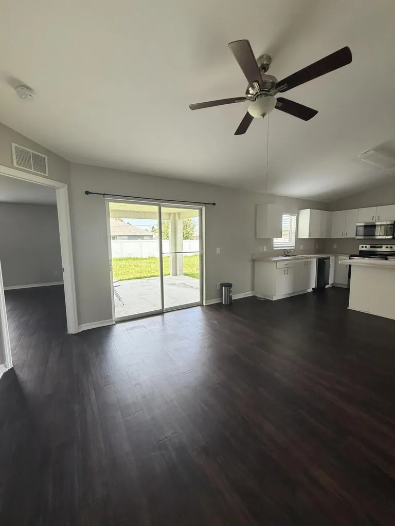 581 NW Goldcoast Avenue Port St Lucie FL 34983