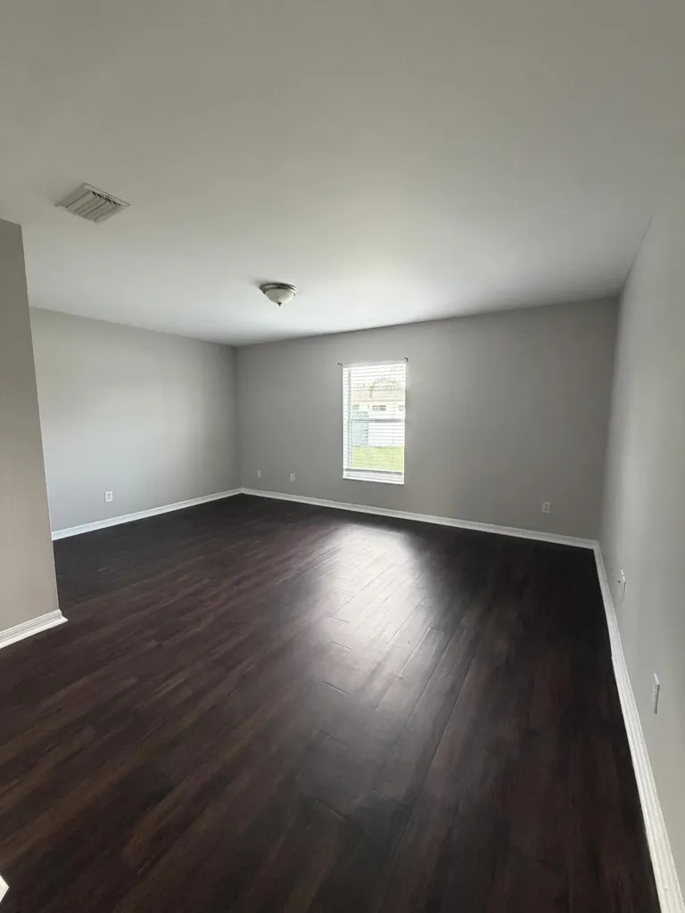 581 NW Goldcoast Avenue Port St Lucie FL 34983