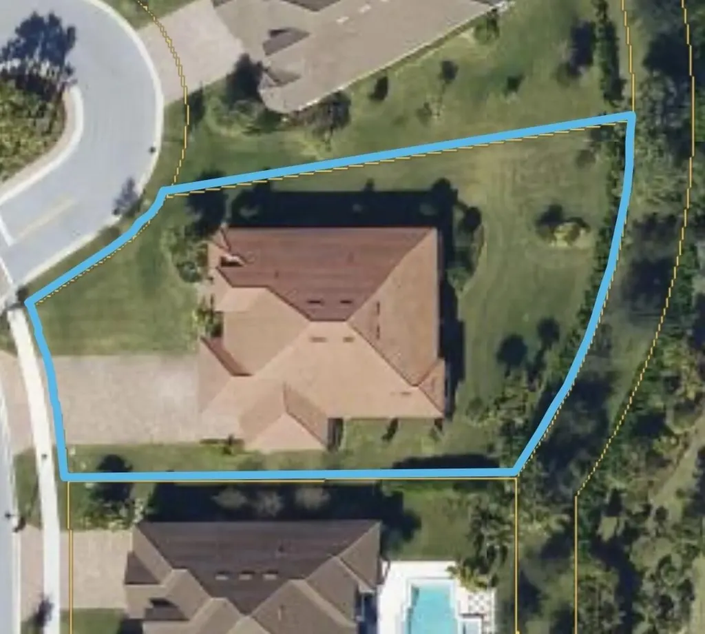 9242 Balsamo Drive Palm Beach Gardens FL 33412