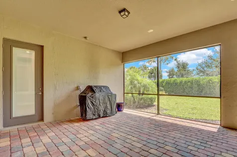 9242 Balsamo Drive Palm Beach Gardens FL 33412