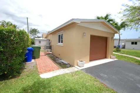 7151 SW 5th Court Pembroke Pines FL 33023
