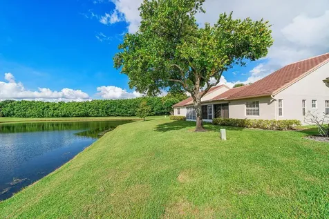 7922 Sandy Pointe Drive Delray Beach FL 33446