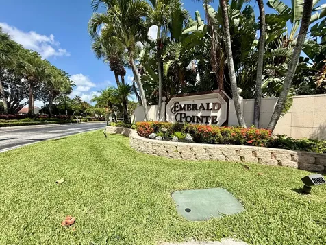 7922 Sandy Pointe Drive Delray Beach FL 33446