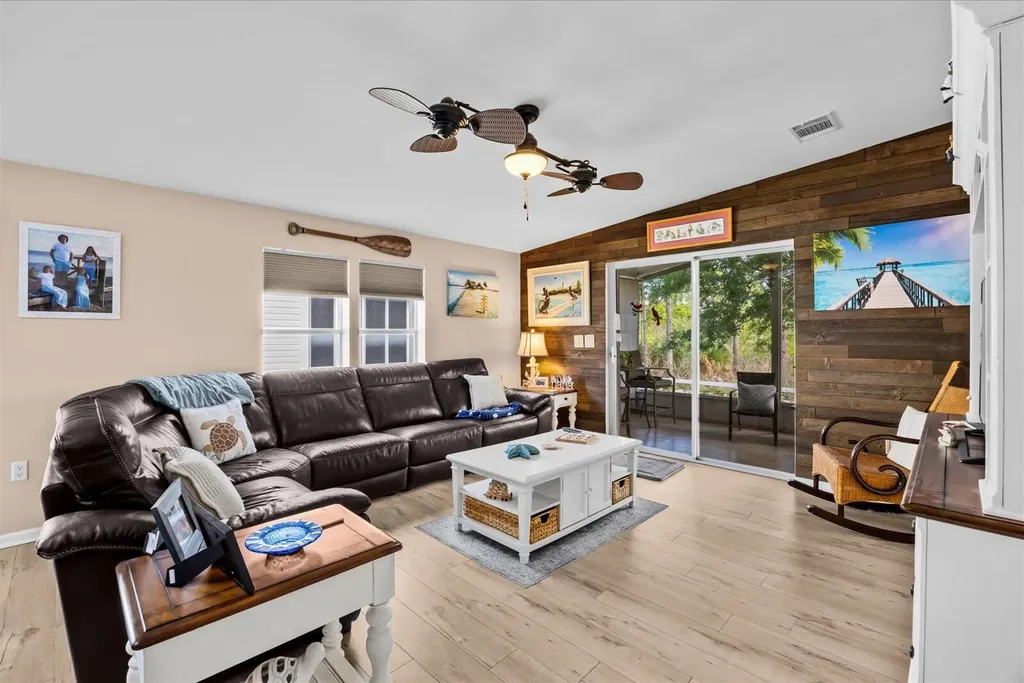 2872 Eagle's Nest Way Port St Lucie FL 34952