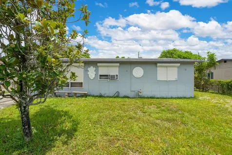 7831 NW 30th Street Hollywood FL 33024