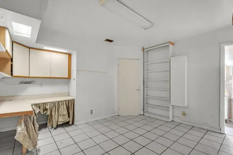 7831 NW 30th Street Hollywood FL 33024