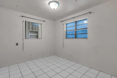 7831 NW 30th Street Hollywood FL 33024