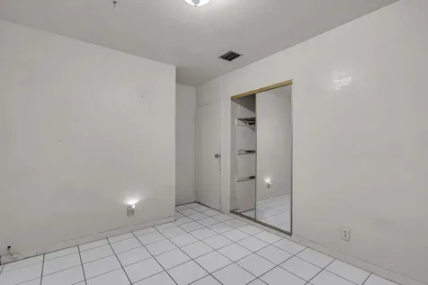 7831 NW 30th Street Hollywood FL 33024