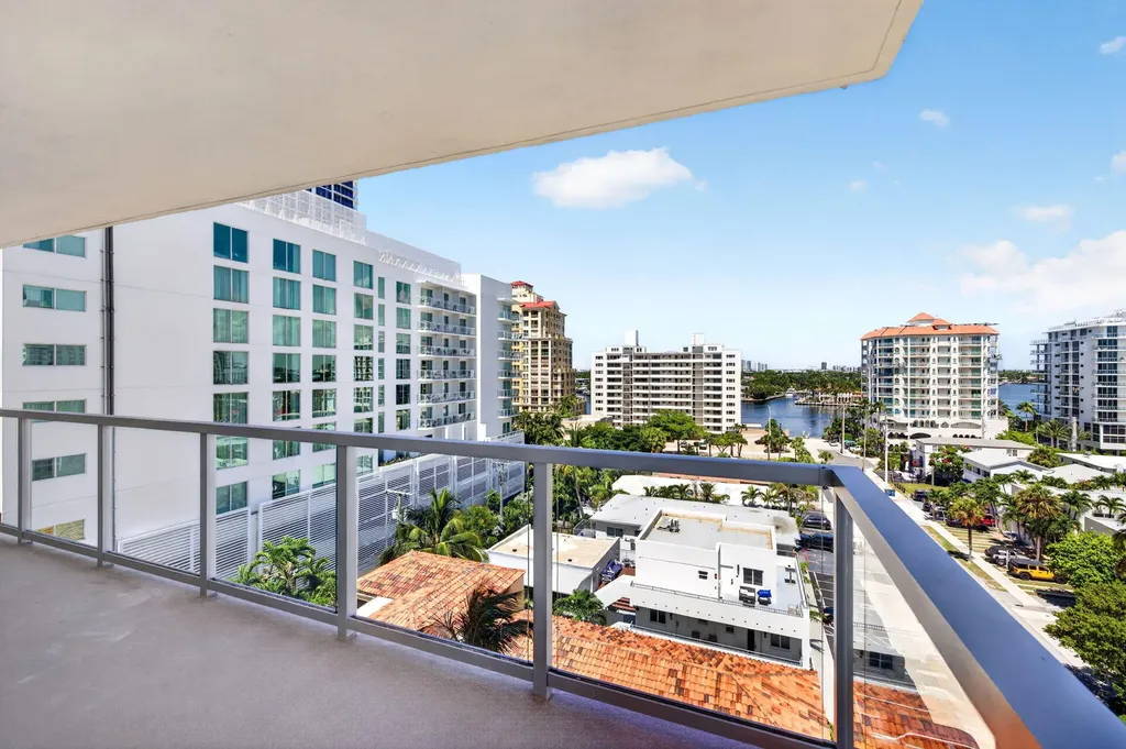 209 N Fort Lauderdale Beach Boulevard N Fort Lauderdale FL 33304