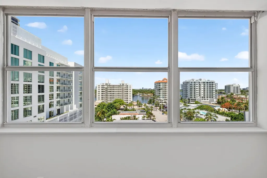209 N Fort Lauderdale Beach Boulevard N Fort Lauderdale FL 33304