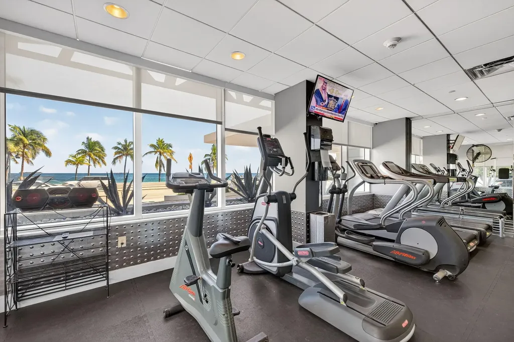 209 N Fort Lauderdale Beach Boulevard N Fort Lauderdale FL 33304