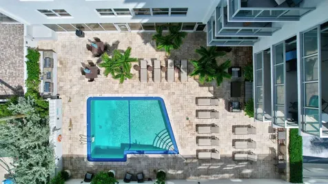 209 N Fort Lauderdale Beach Boulevard N Fort Lauderdale FL 33304